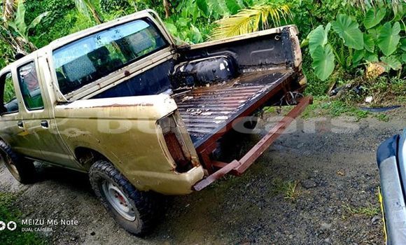 Acheter Occasion Voiture Nissan Navara Autre à Suva, Central Acheter Occasion Voiture Nissan Navara Autre à Suva, Central