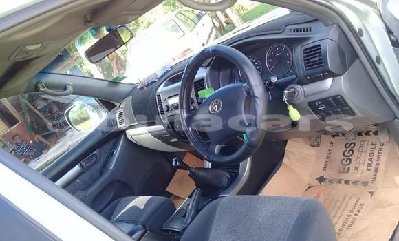 Acheter Occasion Voiture Toyota Land Cruiser Prado Gris à Labasa, Northern Acheter Occasion Voiture Toyota Land Cruiser Prado Gris à Labasa, Northern