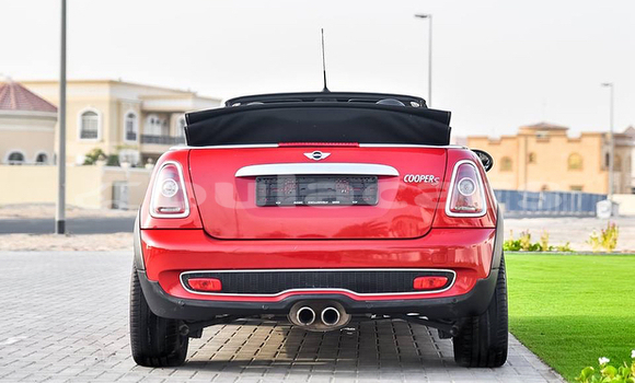 Acheter Neuf Voiture MINI Cooper Rouge à Namalata, Northern Acheter Neuf Voiture MINI Cooper Rouge à Namalata, Northern
