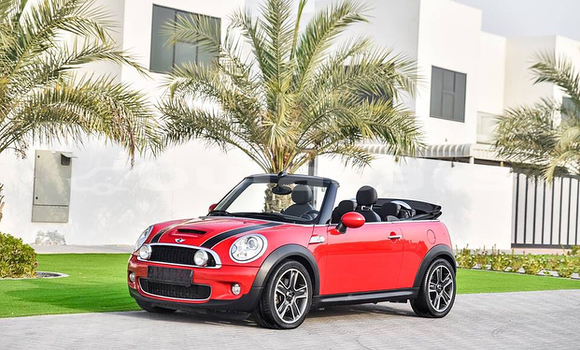 Acheter Neuf Voiture MINI Cooper Rouge à Namalata, Northern Acheter Neuf Voiture MINI Cooper Rouge à Namalata, Northern