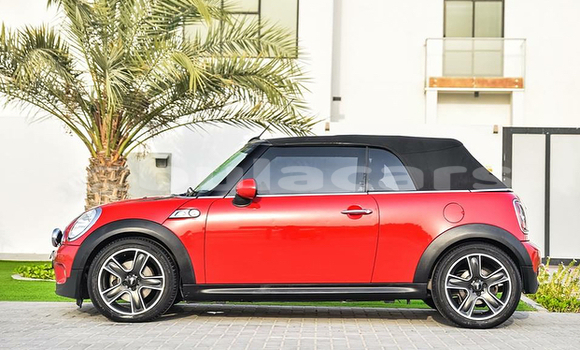Acheter Neuf Voiture MINI Cooper Rouge à Pacific Harbour, Central Acheter Neuf Voiture MINI Cooper Rouge à Pacific Harbour, Central