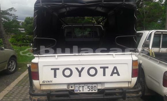 Acheter Occasion Voiture Toyota Hilux Blanc à Nadi, Western Acheter Occasion Voiture Toyota Hilux Blanc à Nadi, Western