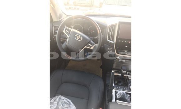 Buy Import Toyota Land Cruiser Black Car in Import - Dubai in Central Buy Import Toyota Land Cruiser Black Car in Import - Dubai in Central