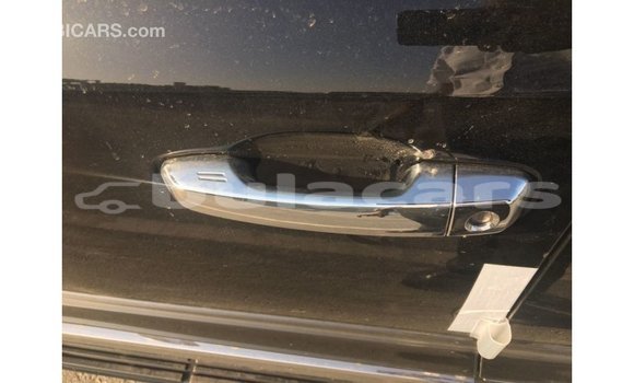 Buy Import Toyota Land Cruiser Black Car in Import - Dubai in Central Buy Import Toyota Land Cruiser Black Car in Import - Dubai in Central