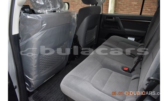 Buy Import Toyota Land Cruiser Grey Car in Import - Dubai in Central Buy Import Toyota Land Cruiser Grey Car in Import - Dubai in Central