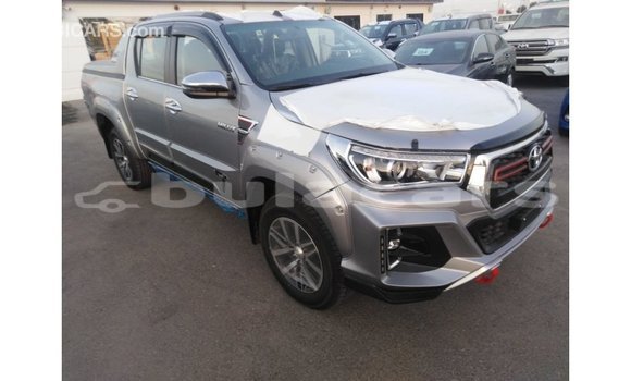 Buy Import Toyota Hilux Grey Car in Import - Dubai in Central Buy Import Toyota Hilux Grey Car in Import - Dubai in Central