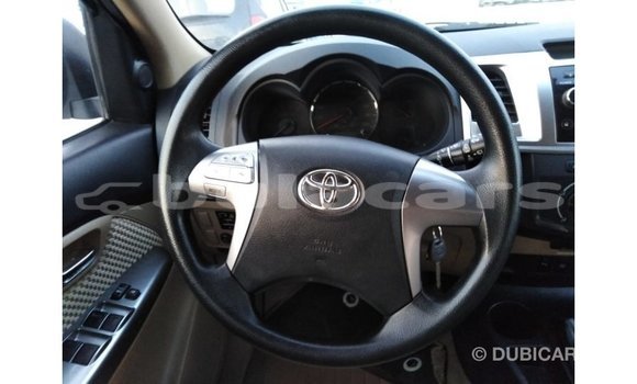 Buy Import Toyota Fortuner White Car in Import - Dubai in Central Buy Import Toyota Fortuner White Car in Import - Dubai in Central