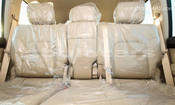 Buy Import Toyota Land Cruiser Black Car in Import - Dubai in Central Buy Import Toyota Land Cruiser Black Car in Import - Dubai in Central