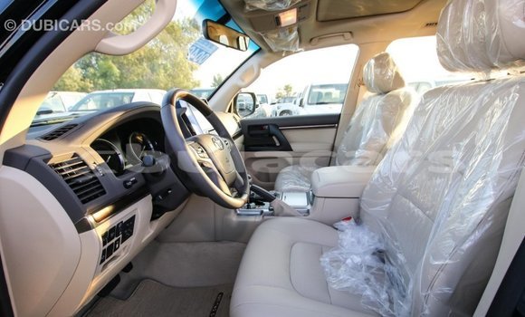 Buy Import Toyota Land Cruiser Black Car in Import - Dubai in Central Buy Import Toyota Land Cruiser Black Car in Import - Dubai in Central