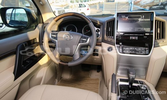 Buy Import Toyota Land Cruiser Black Car in Import - Dubai in Central Buy Import Toyota Land Cruiser Black Car in Import - Dubai in Central
