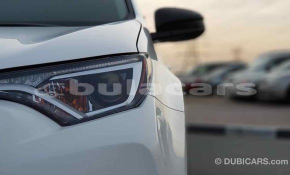 Buy Import Toyota RAV4 White Car in Import - Dubai in Central Buy Import Toyota RAV4 White Car in Import - Dubai in Central