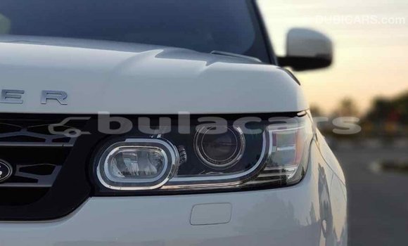 Buy Import Land Rover Range Rover White Car in Import - Dubai in Central Buy Import Land Rover Range Rover White Car in Import - Dubai in Central