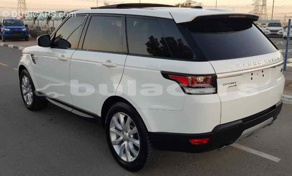 Buy Import Land Rover Range Rover White Car in Import - Dubai in Central Buy Import Land Rover Range Rover White Car in Import - Dubai in Central
