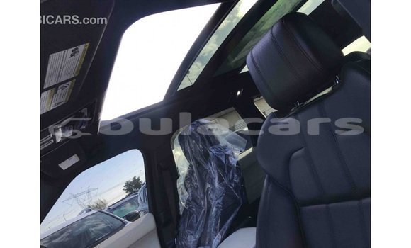 Buy Import Land Rover Range Rover White Car in Import - Dubai in Central Buy Import Land Rover Range Rover White Car in Import - Dubai in Central