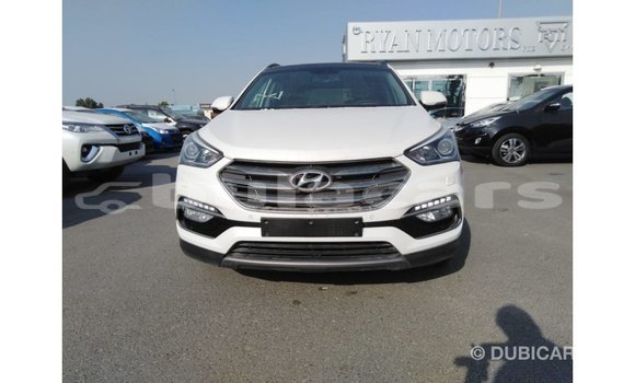 Buy Import Hyundai Santa Fe White Car in Import - Dubai in Central Buy Import Hyundai Santa Fe White Car in Import - Dubai in Central