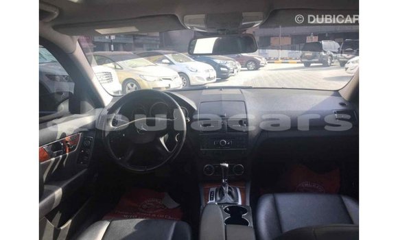 Buy Import Mercedes-Benz 190 (W201) Black Car in Import - Dubai in Central Buy Import Mercedes-Benz 190 (W201) Black Car in Import - Dubai in Central