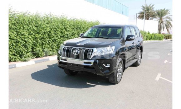 Acheter Import Voiture Toyota Prado Blanc à Import - Dubai, Central Acheter Import Voiture Toyota Prado Blanc à Import - Dubai, Central