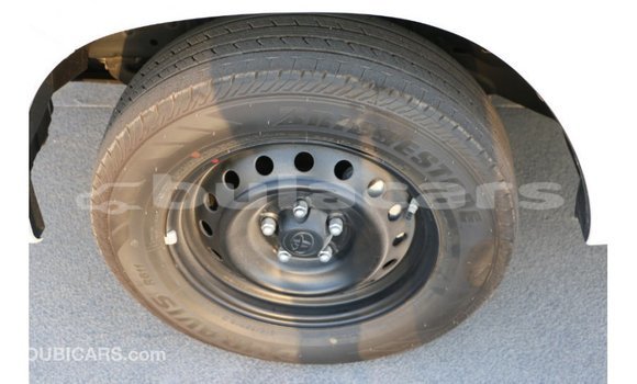 Buy Import Toyota Hilux White Car in Import - Dubai in Central Buy Import Toyota Hilux White Car in Import - Dubai in Central