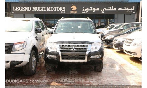 Buy Import Mitsubishi Pajero Black Car in Import - Dubai in Central Buy Import Mitsubishi Pajero Black Car in Import - Dubai in Central