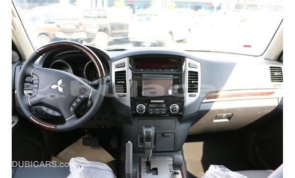 Buy Import Mitsubishi Pajero Black Car in Import - Dubai in Central Buy Import Mitsubishi Pajero Black Car in Import - Dubai in Central