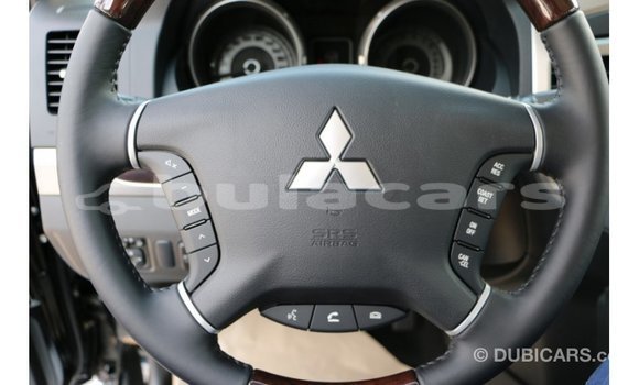 Buy Import Mitsubishi Pajero Black Car in Import - Dubai in Central Buy Import Mitsubishi Pajero Black Car in Import - Dubai in Central