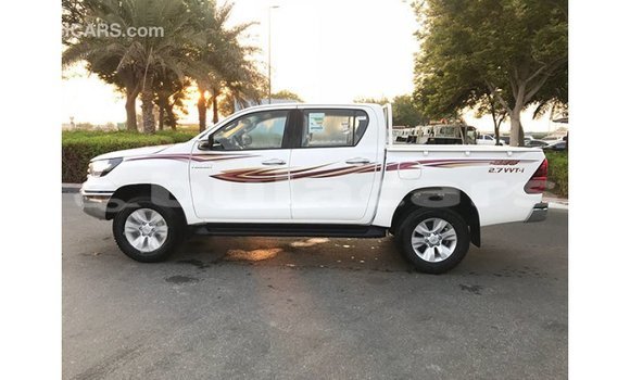 Buy Import Toyota Hilux White Car in Import - Dubai in Central Buy Import Toyota Hilux White Car in Import - Dubai in Central