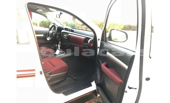 Buy Import Toyota Hilux White Car in Import - Dubai in Central Buy Import Toyota Hilux White Car in Import - Dubai in Central