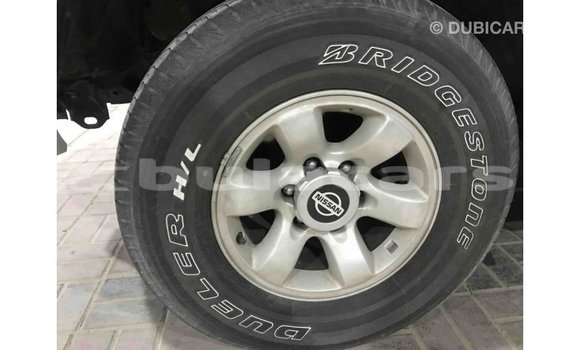 Acheter Import Voiture Nissan Patrol Blanc à Import - Dubai, Central Acheter Import Voiture Nissan Patrol Blanc à Import - Dubai, Central