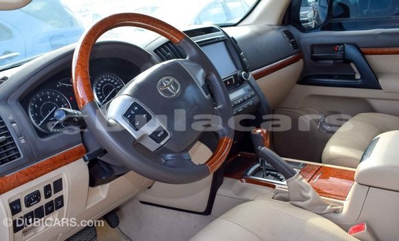 Buy Import Toyota Land Cruiser Black Car in Import - Dubai in Central Buy Import Toyota Land Cruiser Black Car in Import - Dubai in Central