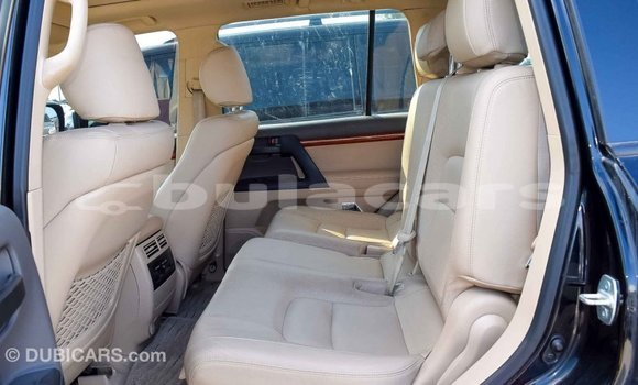 Buy Import Toyota Land Cruiser Black Car in Import - Dubai in Central Buy Import Toyota Land Cruiser Black Car in Import - Dubai in Central