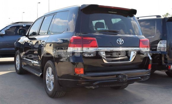 Buy Import Toyota Land Cruiser Black Car in Import - Dubai in Central Buy Import Toyota Land Cruiser Black Car in Import - Dubai in Central