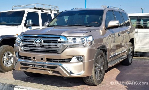 Acheter Import Voiture Toyota Land Cruiser Autre à Import - Dubai, Central Acheter Import Voiture Toyota Land Cruiser Autre à Import - Dubai, Central