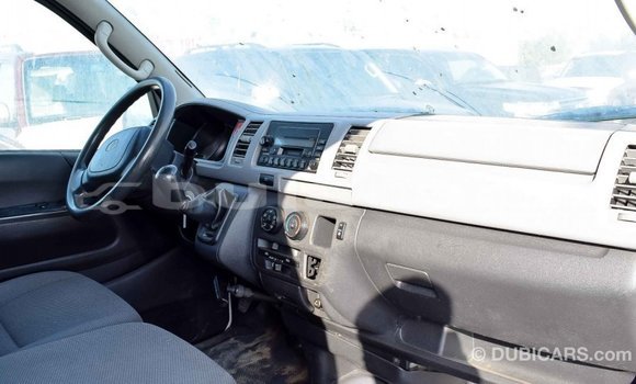 Buy Import Toyota Hiace White Car in Import - Dubai in Central Buy Import Toyota Hiace White Car in Import - Dubai in Central