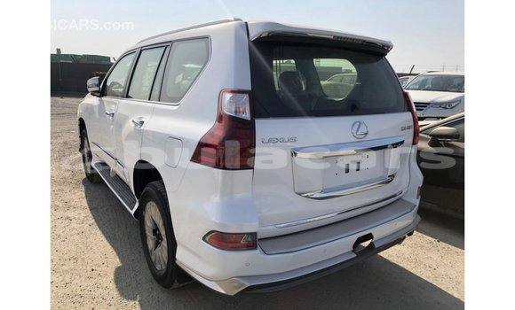 Acheter Import Voiture Lexus GX Blanc à Import - Dubai, Central Acheter Import Voiture Lexus GX Blanc à Import - Dubai, Central