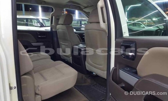 Buy Import Chevrolet Silverado White Car in Import - Dubai in Central Buy Import Chevrolet Silverado White Car in Import - Dubai in Central