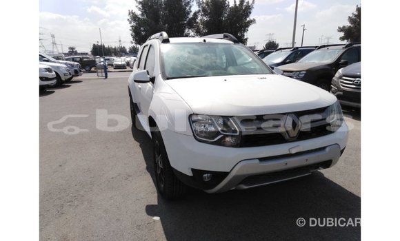 Buy Import Renault Duster White Car in Import - Dubai in Central Buy Import Renault Duster White Car in Import - Dubai in Central