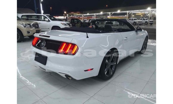 Buy Import Ford Mustang White Car in Import - Dubai in Central Buy Import Ford Mustang White Car in Import - Dubai in Central