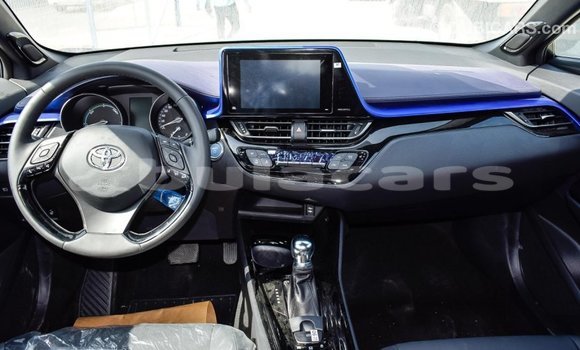 Buy Import Toyota C-HR Grey Car in Import - Dubai in Central Buy Import Toyota C-HR Grey Car in Import - Dubai in Central