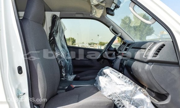 Buy Import Toyota Hiace White Car in Import - Dubai in Central Buy Import Toyota Hiace White Car in Import - Dubai in Central