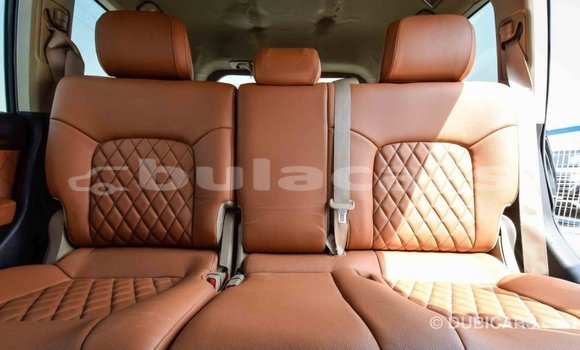 Buy Import Toyota Land Cruiser Black Car in Import - Dubai in Central Buy Import Toyota Land Cruiser Black Car in Import - Dubai in Central