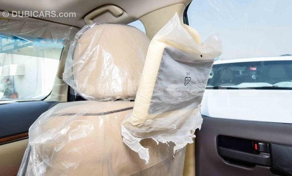 Buy Import Toyota Land Cruiser White Car in Import - Dubai in Central Buy Import Toyota Land Cruiser White Car in Import - Dubai in Central