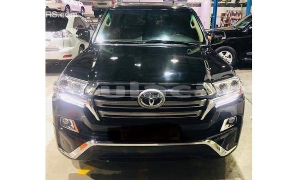 Acheter Import Voiture Toyota Land Cruiser Noir à Import - Dubai, Central Acheter Import Voiture Toyota Land Cruiser Noir à Import - Dubai, Central