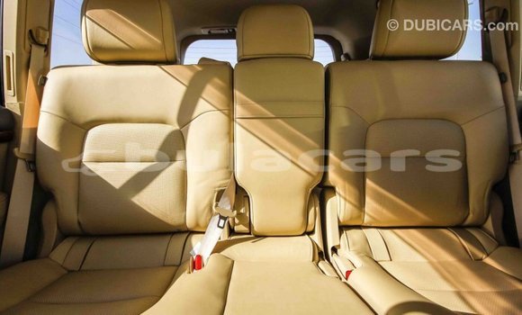 Buy Import Toyota Land Cruiser White Car in Import - Dubai in Central Buy Import Toyota Land Cruiser White Car in Import - Dubai in Central