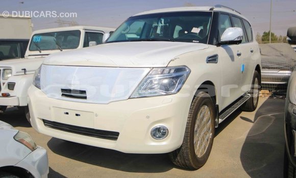 Buy Import Nissan Patrol White Car in Import - Dubai in Central Buy Import Nissan Patrol White Car in Import - Dubai in Central