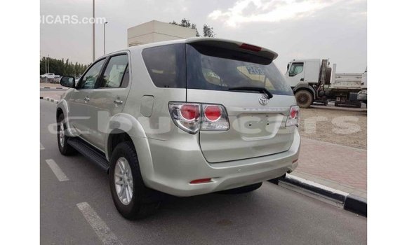 Buy Import Toyota Fortuner Grey Car in Import - Dubai in Central Buy Import Toyota Fortuner Grey Car in Import - Dubai in Central