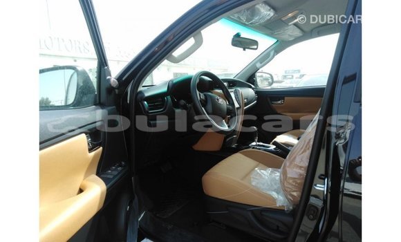 Buy Import Toyota Fortuner Black Car in Import - Dubai in Central Buy Import Toyota Fortuner Black Car in Import - Dubai in Central
