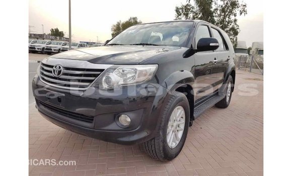 Buy Import Toyota Fortuner Grey Car in Import - Dubai in Central Buy Import Toyota Fortuner Grey Car in Import - Dubai in Central