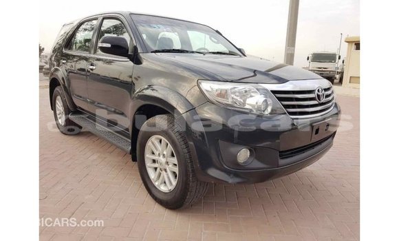 Buy Import Toyota Fortuner Grey Car in Import - Dubai in Central Buy Import Toyota Fortuner Grey Car in Import - Dubai in Central