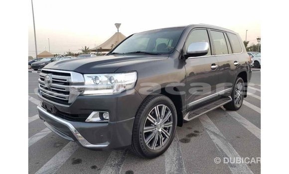 Buy Import Toyota Land Cruiser Grey Car in Import - Dubai in Central Buy Import Toyota Land Cruiser Grey Car in Import - Dubai in Central