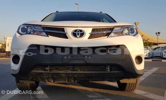 Buy Import Toyota RAV4 White Car in Import - Dubai in Central Buy Import Toyota RAV4 White Car in Import - Dubai in Central
